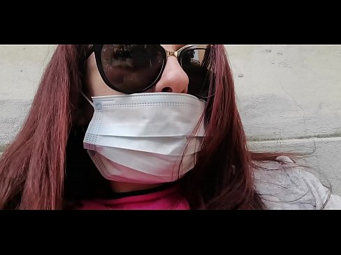 ❤️ Nicoletta es venja del seu veí i fa pipí al seu garatge (Quarentena italiana especial Covid19) Vídeo sexual al porno ca.filmepornonline.ru ﹏