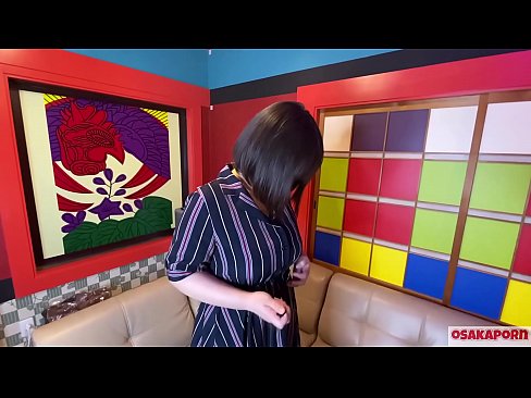 ❤️ Una maca japonesa de grans tetes es masturba amb joguines sexuals i té un orgasme. Ella parla en una entrevista de la seva putada experiència. Tetes enormes i cony pelut gemegant fort. Osakaporn Vídeo sexual al porno ca.filmepornonline.ru ﹏